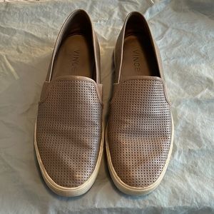 Vince Blair slip on side 8